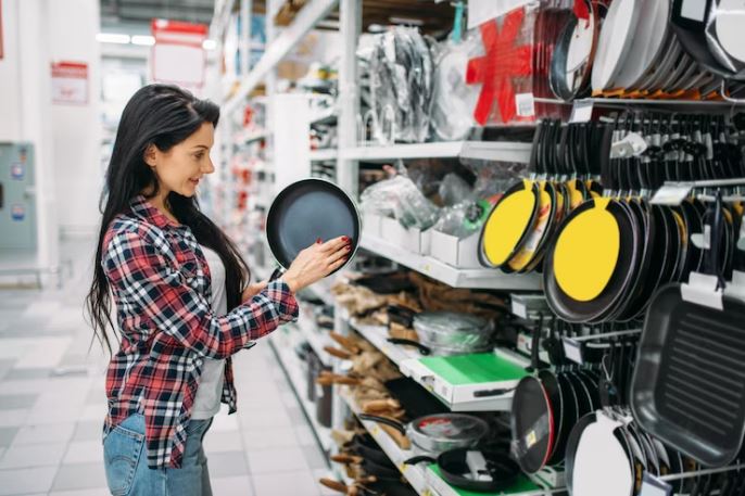 Noida’s Premier Cookware and Cosmetics & Toiletries Traders and Manufacturers