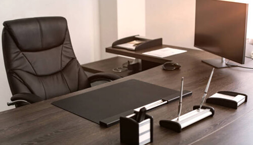 Elevate Your Office Style: The Leather Backpack for Men