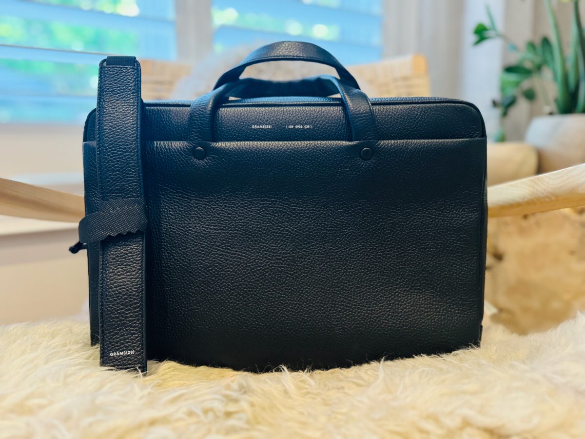 Corporate Leather Gifts for Men: A Timeless Choice